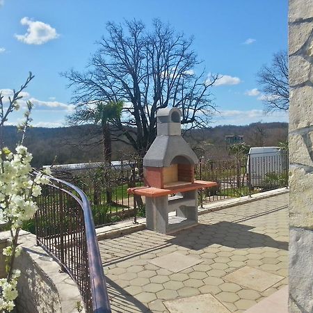 Villa Lara Karojba Стая снимка