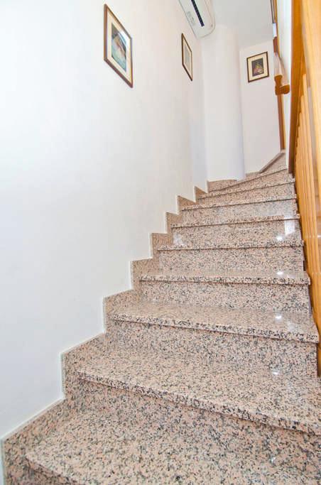 Villa Lara Karojba Стая снимка